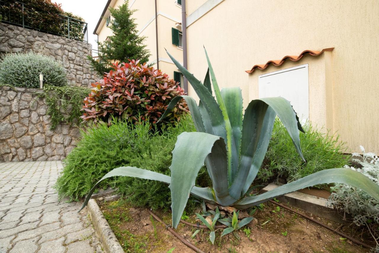 Seaview Apartment Lea Ičići Exterior foto